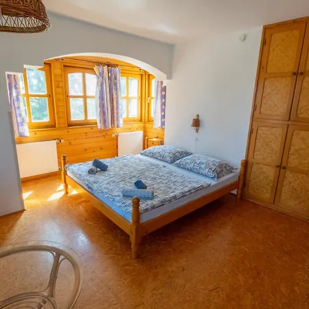 Vendégház Castle House