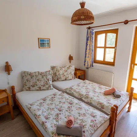 Castle House 3*
