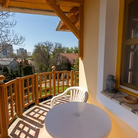 Penzion Castle House 4*