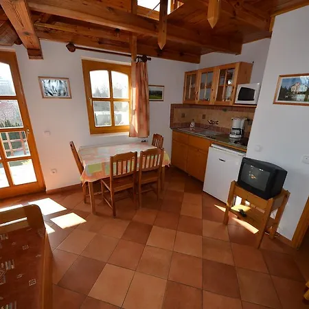 Guest house Castle House *