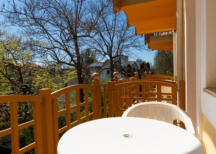 Vendégház Castle House