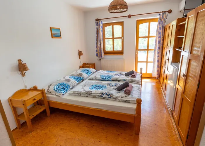Castle House 3*